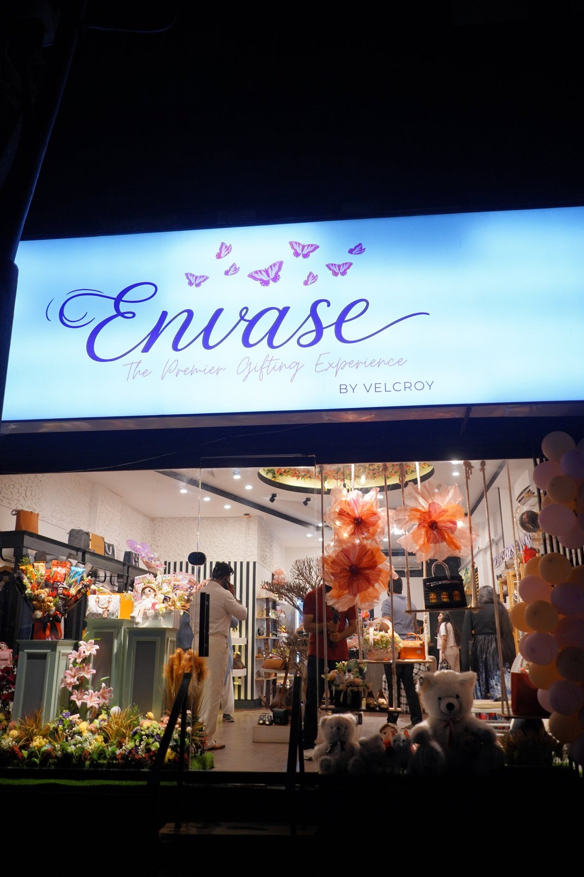 Envase storefront, DHA Phase 6, Karachi