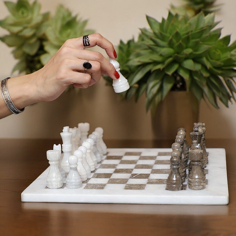 Serene Serenity: White & Gray Marble Chess Set