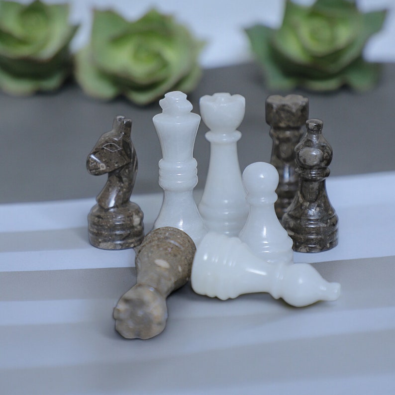 Serene Serenity: White & Gray Marble Chess Set