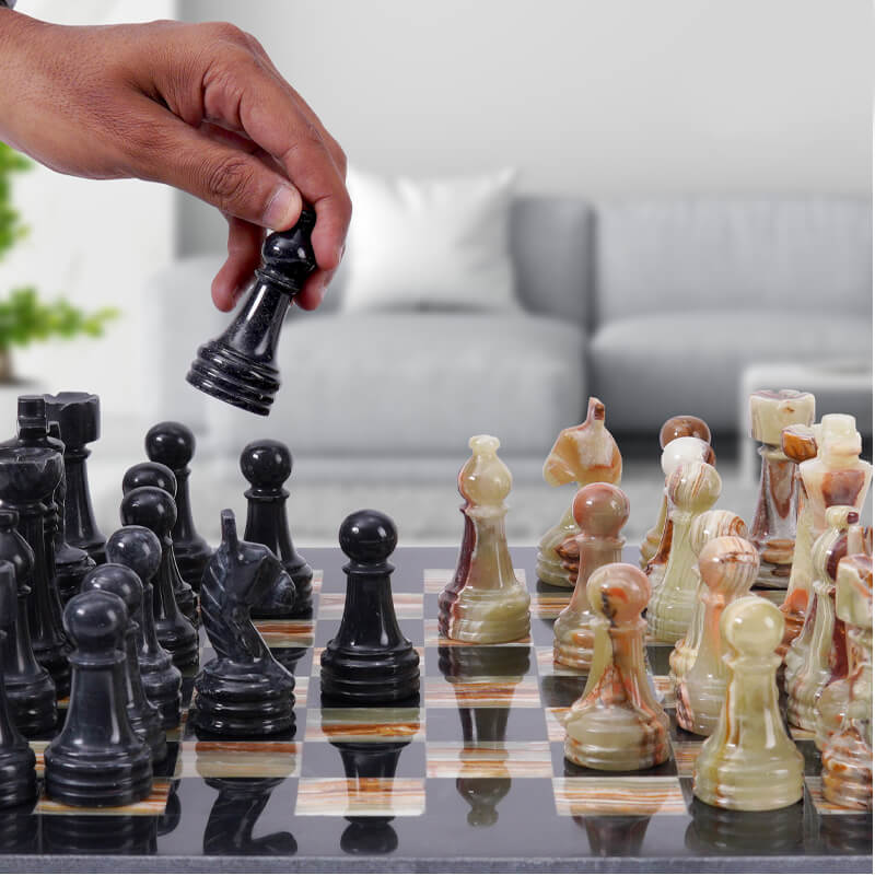 Grandiose Gameplay: Black & Onyx Marble Chess Set